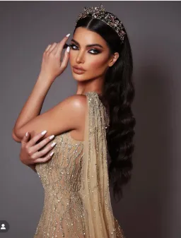 Elie Bejjani Ball Gown Gold Size 6 / XS for rent on The Volte - image 2