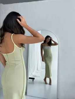 Paris Georgia Florian Dress Green Size AU 8 for rent on The Volte - image 3