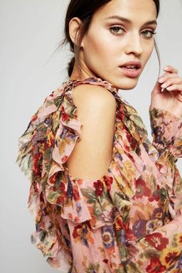 Zimmermann Lovelorn Frill Playsuit Pink Floral Size 8 for rent on The Volte - image 4