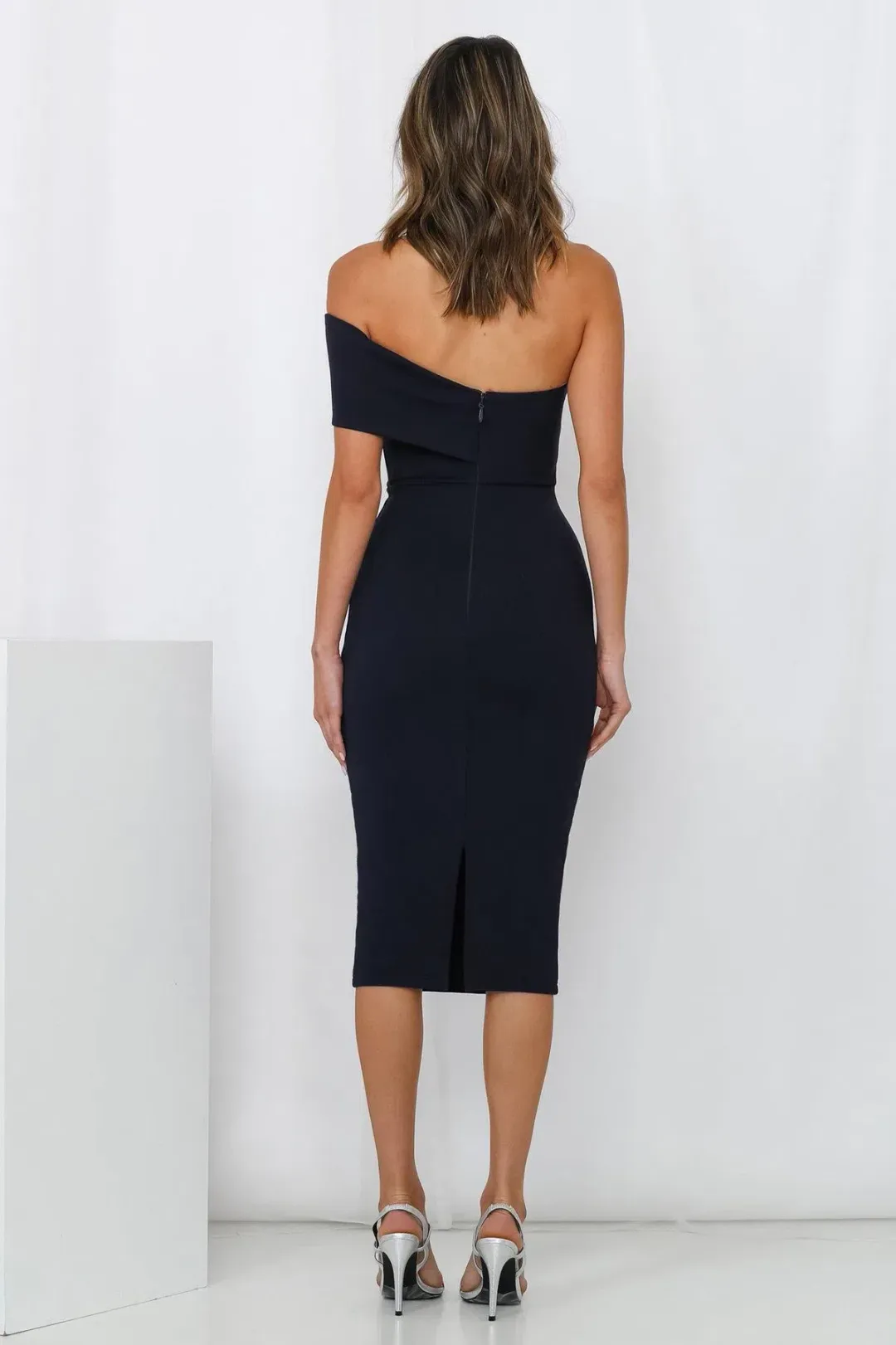 Mossman Just Maybe Midi Dress Navy Size 6 for rent on The Volte - main image