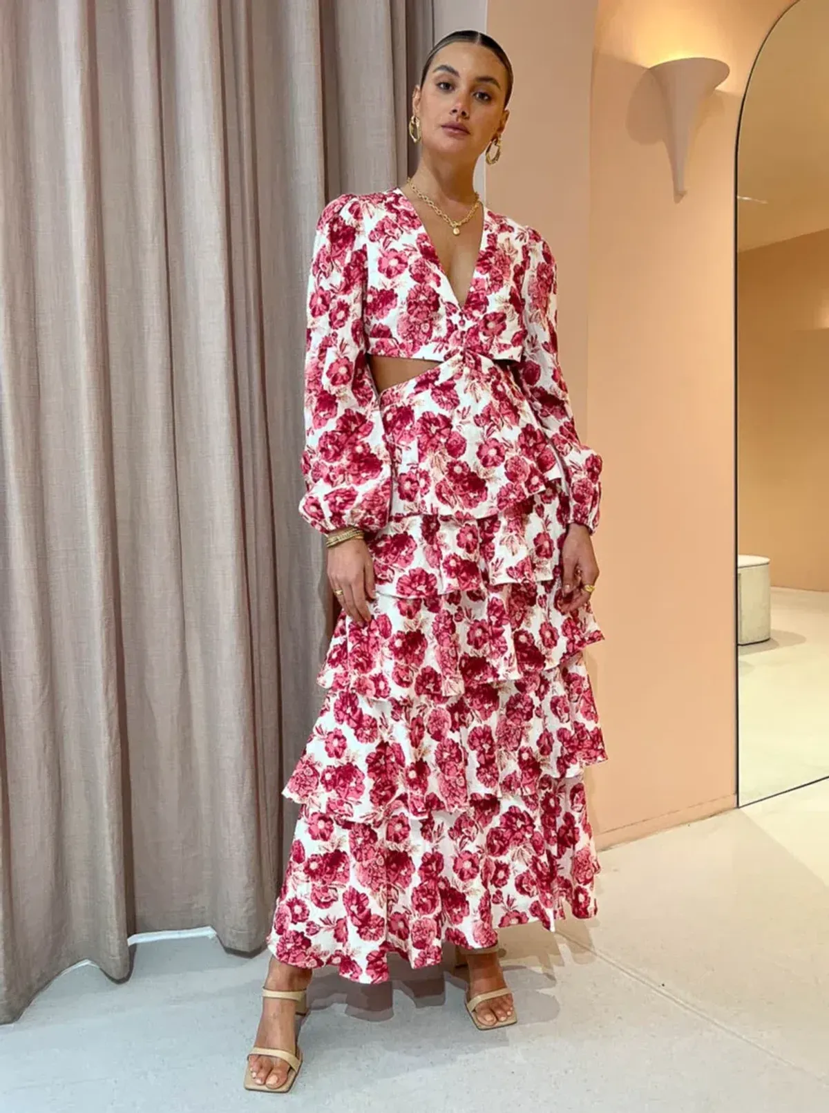 Issy Truly Dress In Bloom Pink Size AU 6 for rent on The Volte - main image