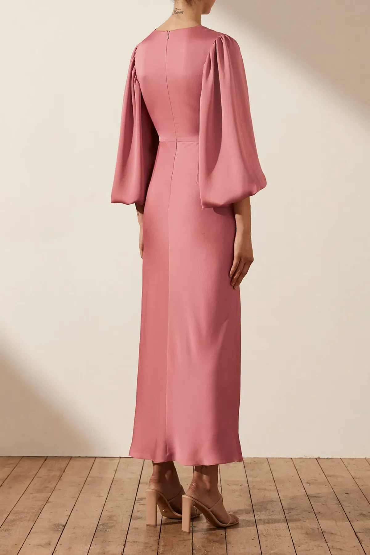 Shona Joy Luxe Twist Front Balloon Sleeve Midi Dress Pink Size 6 / XS - Image 2