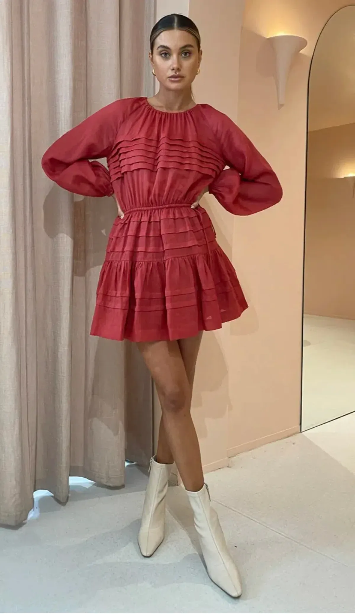 Issy Flourishes Dress Rouge Size 12 - Image 2