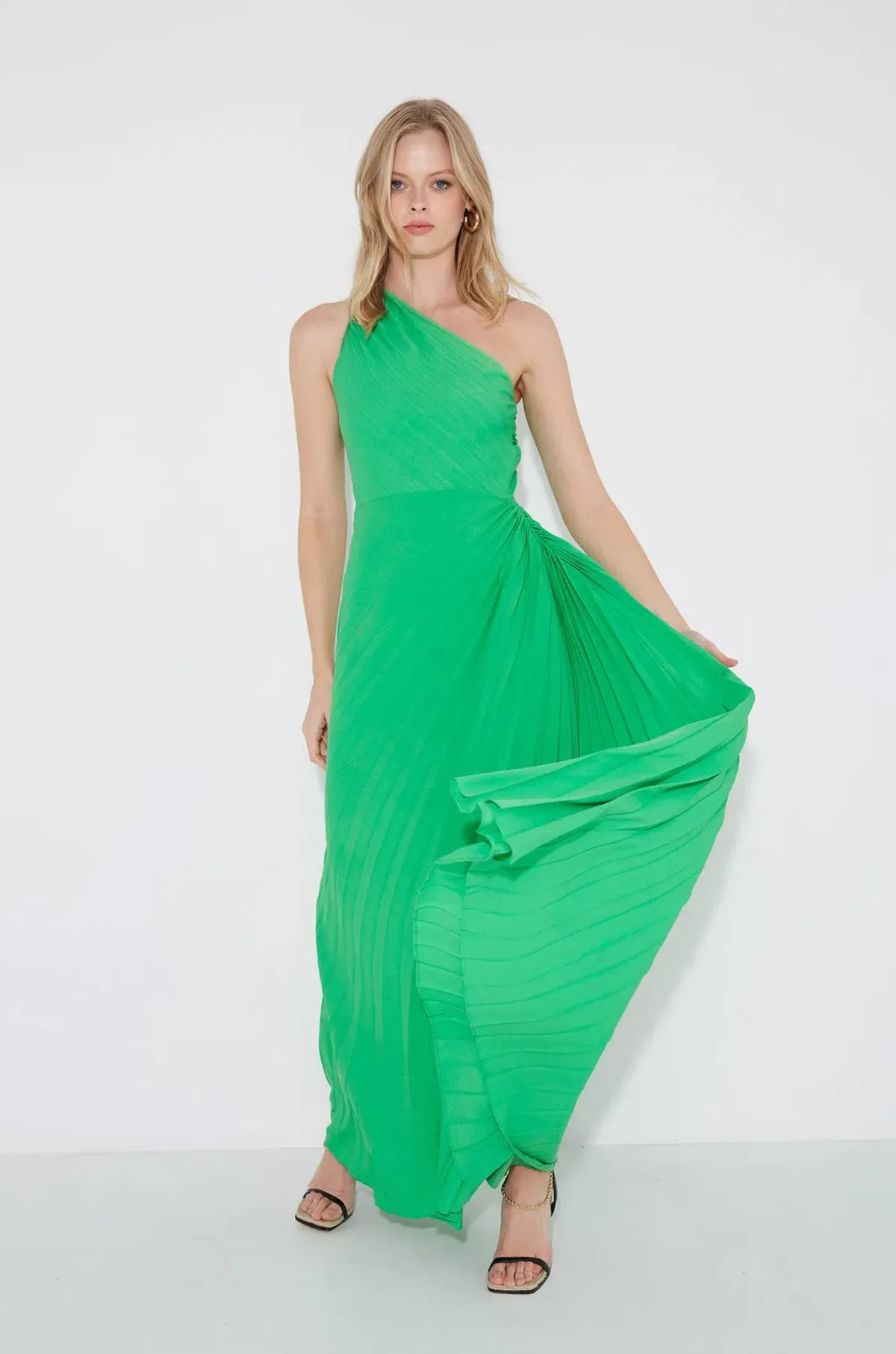 Sonya Moda Azalea Gown In Barcelona Green Size 6 - Image 3