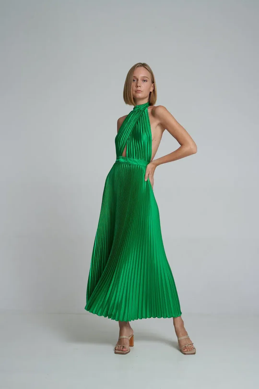 Lidee Renaissance Gown Green Size AU 6 for rent on The Volte - main image