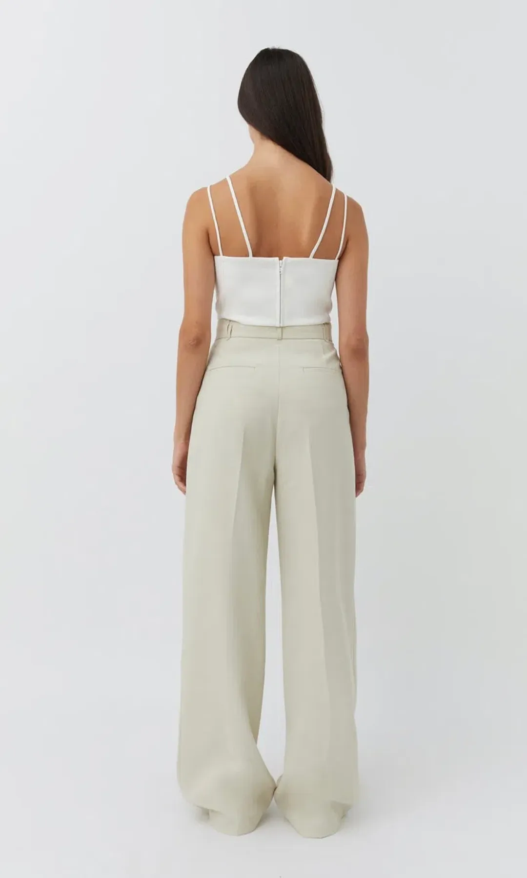 Camilla and Marc Raleigh Bodice White Size 6 for rent on The Volte - main image