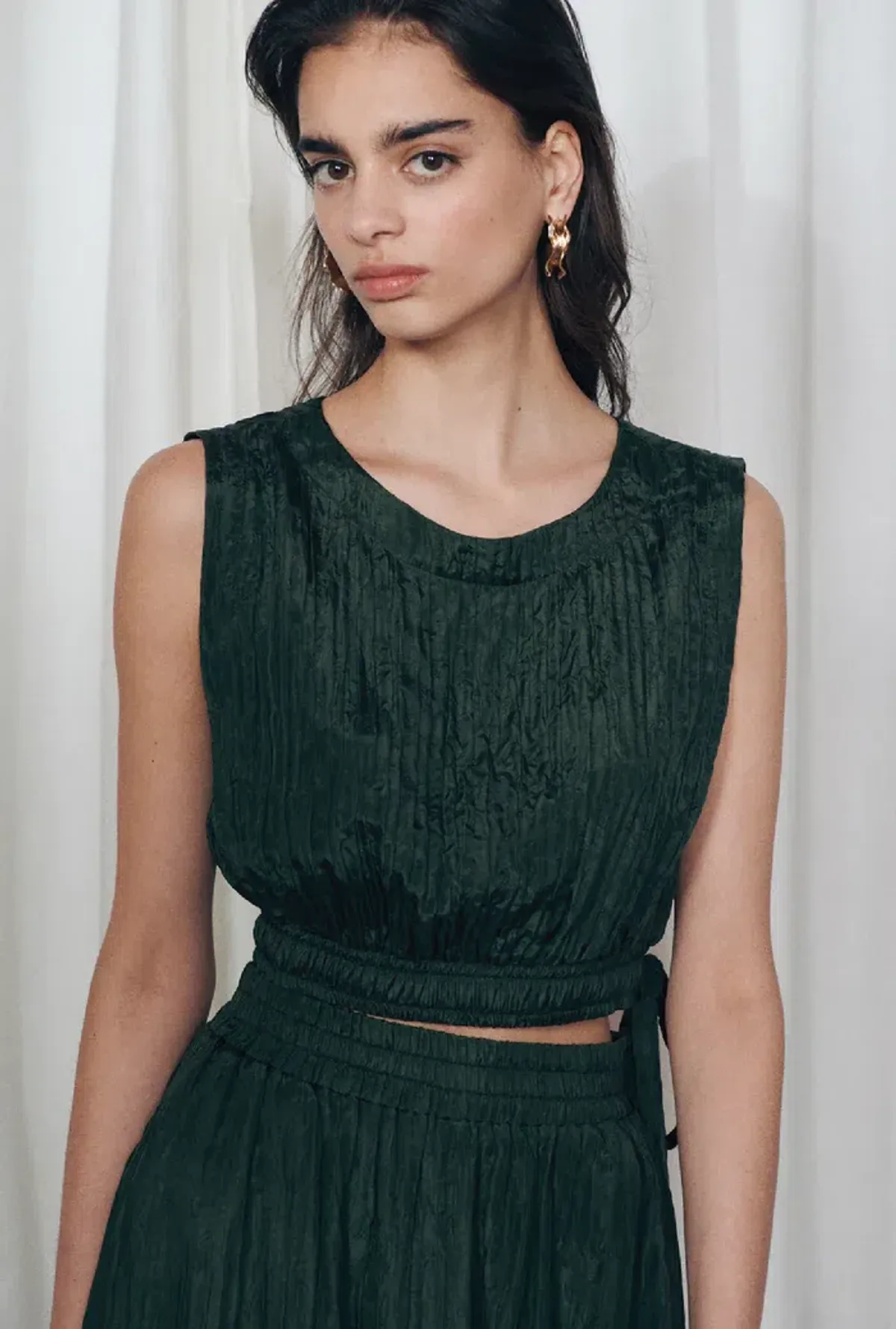 Silk Laundry Crinkle Sleeveless Crop Top Cedar Green Size AU 8 - Image 2