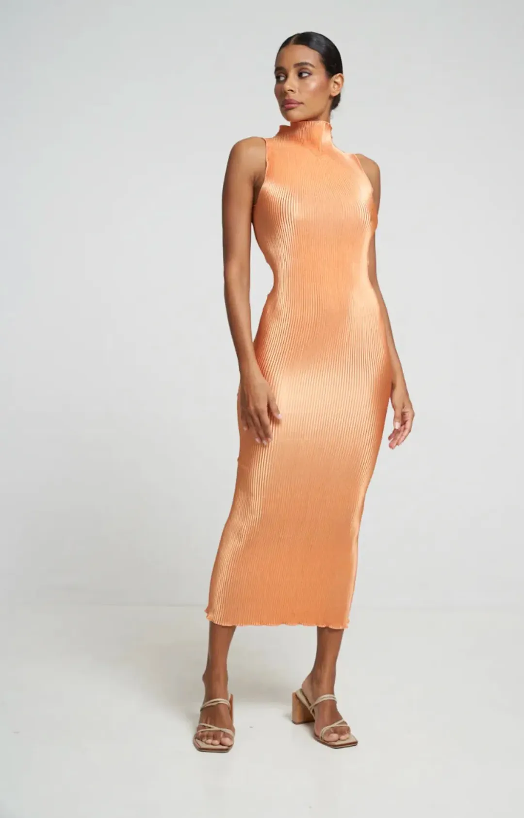L'idee Woman Gisele Gown Sunset Size 8 for rent on The Volte - main image
