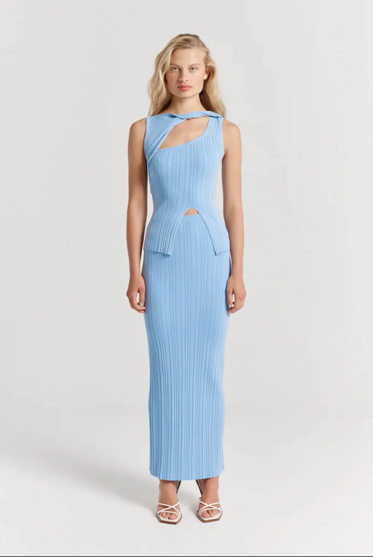 Henne Romee Knit Top & Skirt Blue Size AU 10 - Image 1