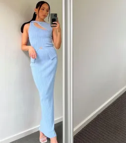 Henne Romee Set in Cloud Nine Blue Size AU 10 for rent on The Volte - image 7