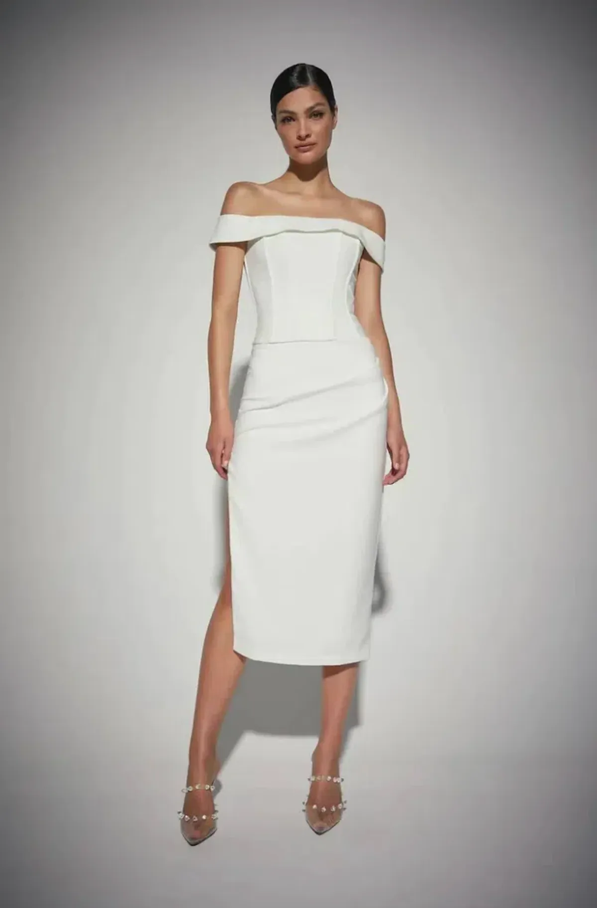 Kianna Lorina Bodice Ivory Size 6 - Image 1