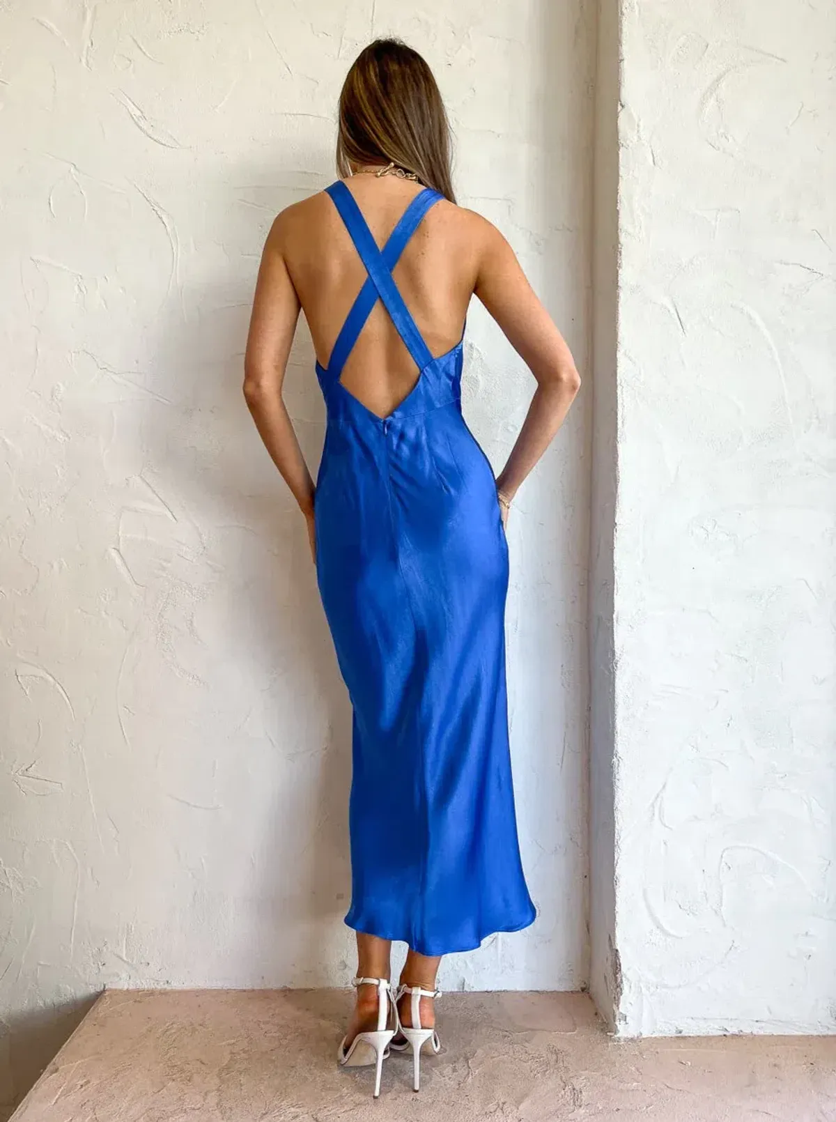Shona Joy Oliviera Plunged Cross Back Midi Dress Blue Size 10 - Image 7
