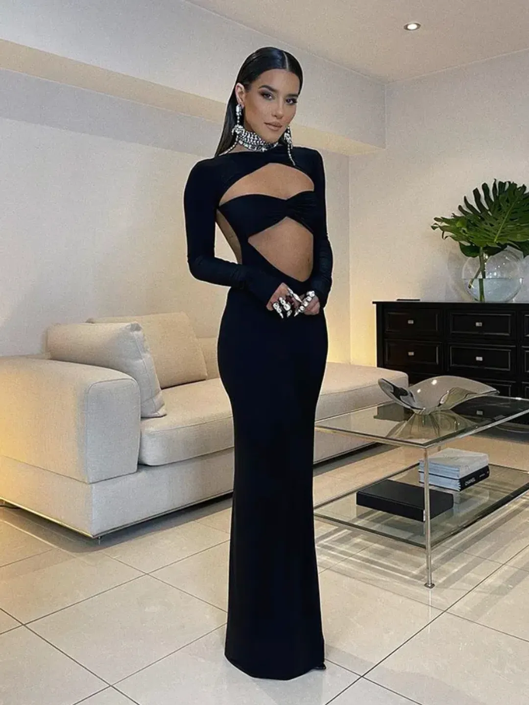 Effie Kats Imani Gown Black Size M / Au 10 for rent on The Volte - main image