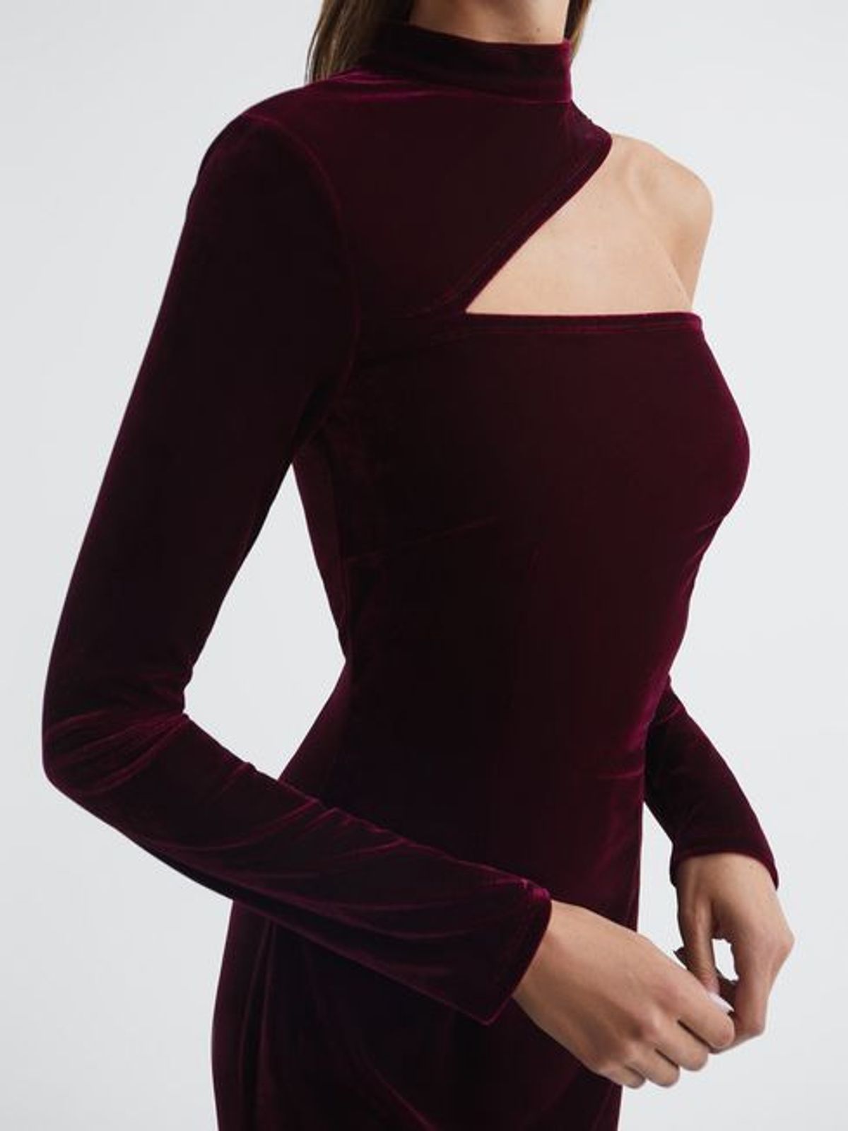 Reiss Tatiana Velvet Cut-out Shoulder Dress Black Size AU 6 - Image 3