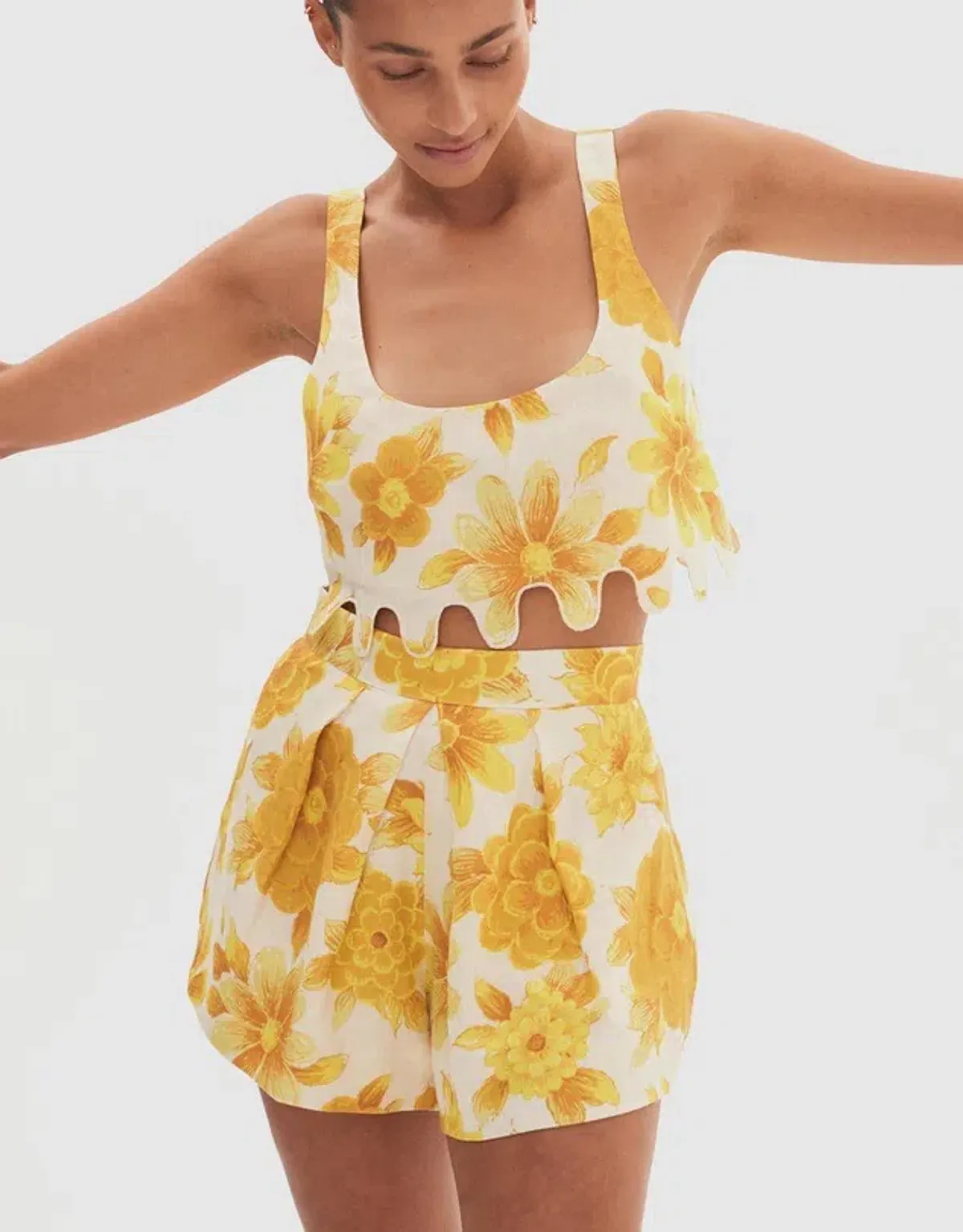 Alemais Sonny Sculpt Crop Top and Shorts Mini Set Floral Lemon Size 8 - Image 12