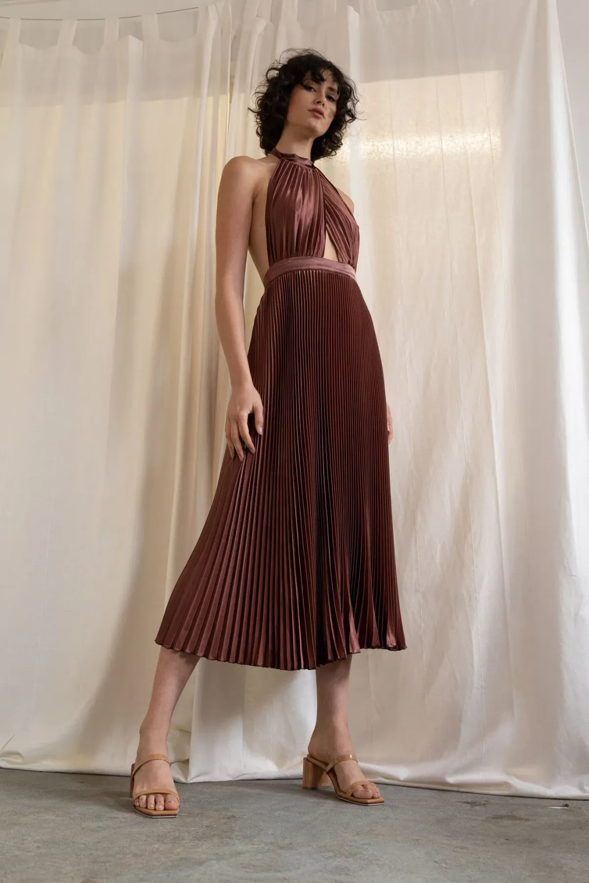 L'idee Renaissance Gown Chocolate Size 6 for rent on The Volte - main image
