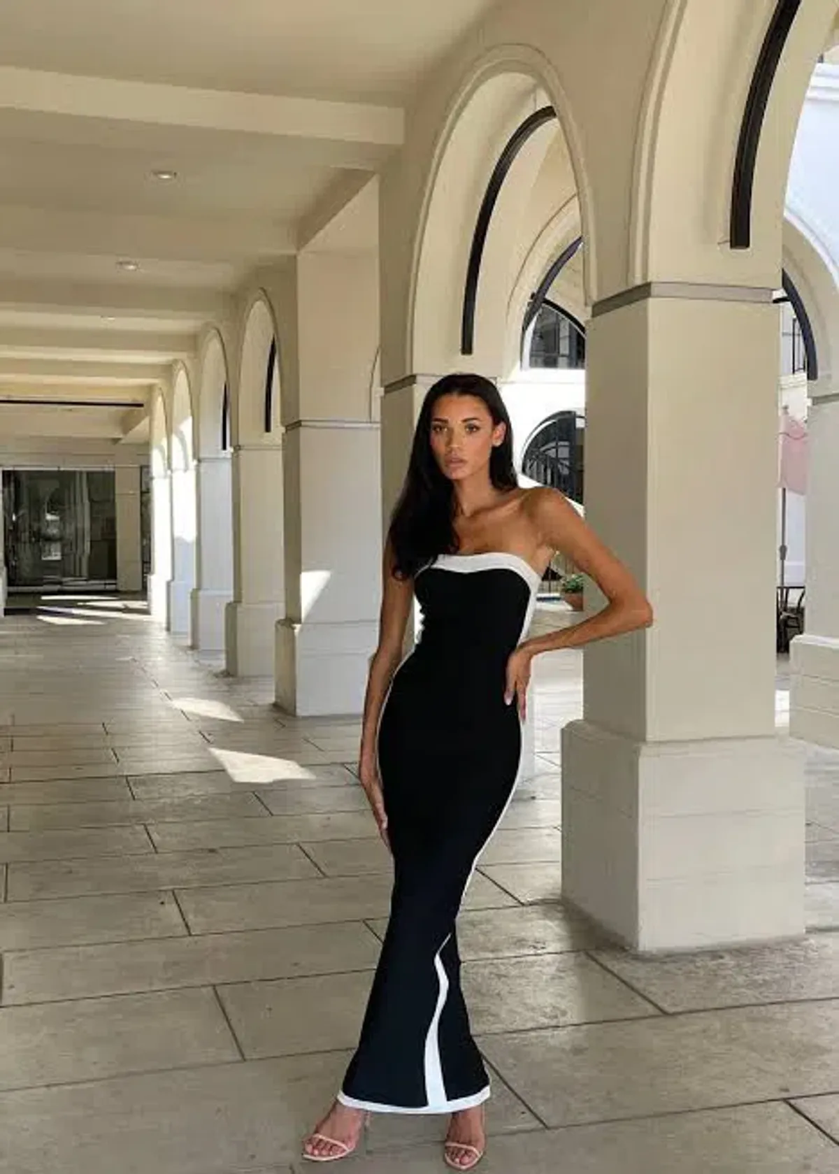 Bianca and Bridgett Ashley Dress Black Size 8 - Image 2