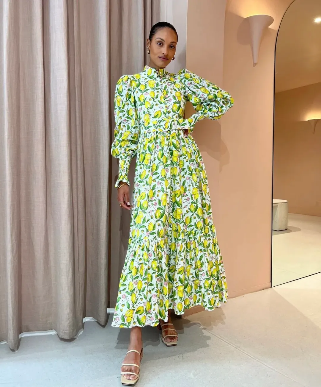 Palm Noosa Royal Flush Dress Lemon Print Size AU 6 for rent on The Volte - main image
