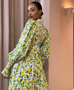 Palm Noosa Royal Flush Dress Lemon Print Size AU 6 for rent on The Volte - image 4