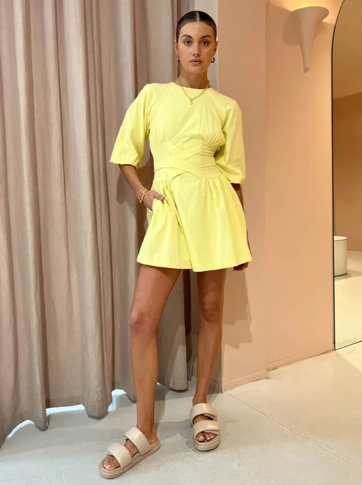 Sovere Mini Dress In Yellow Size AU 10 - Image 1