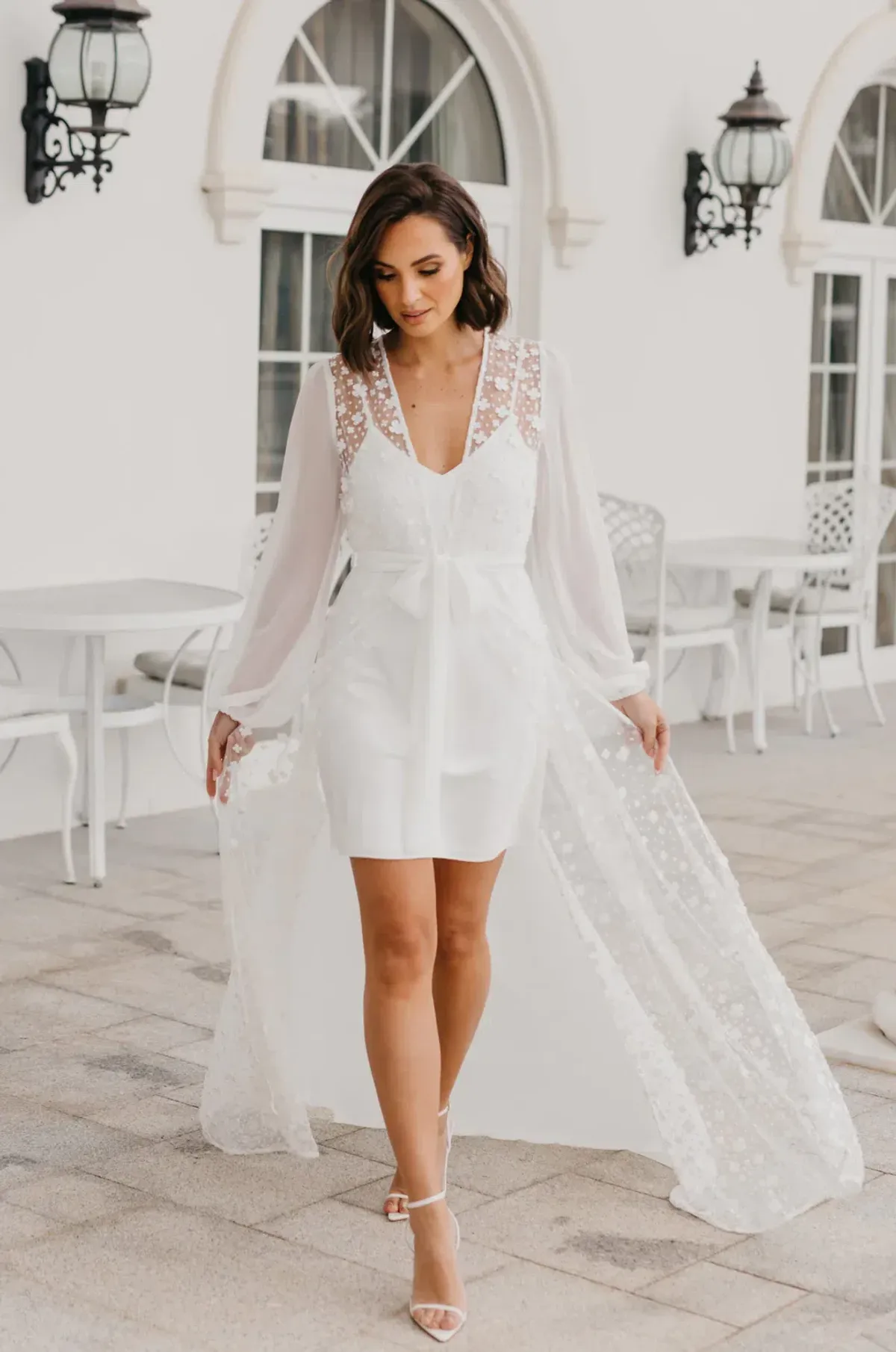 Le Rose Cassidy Forget Me Knot Gown White Size Size 10 for rent on The Volte - main image