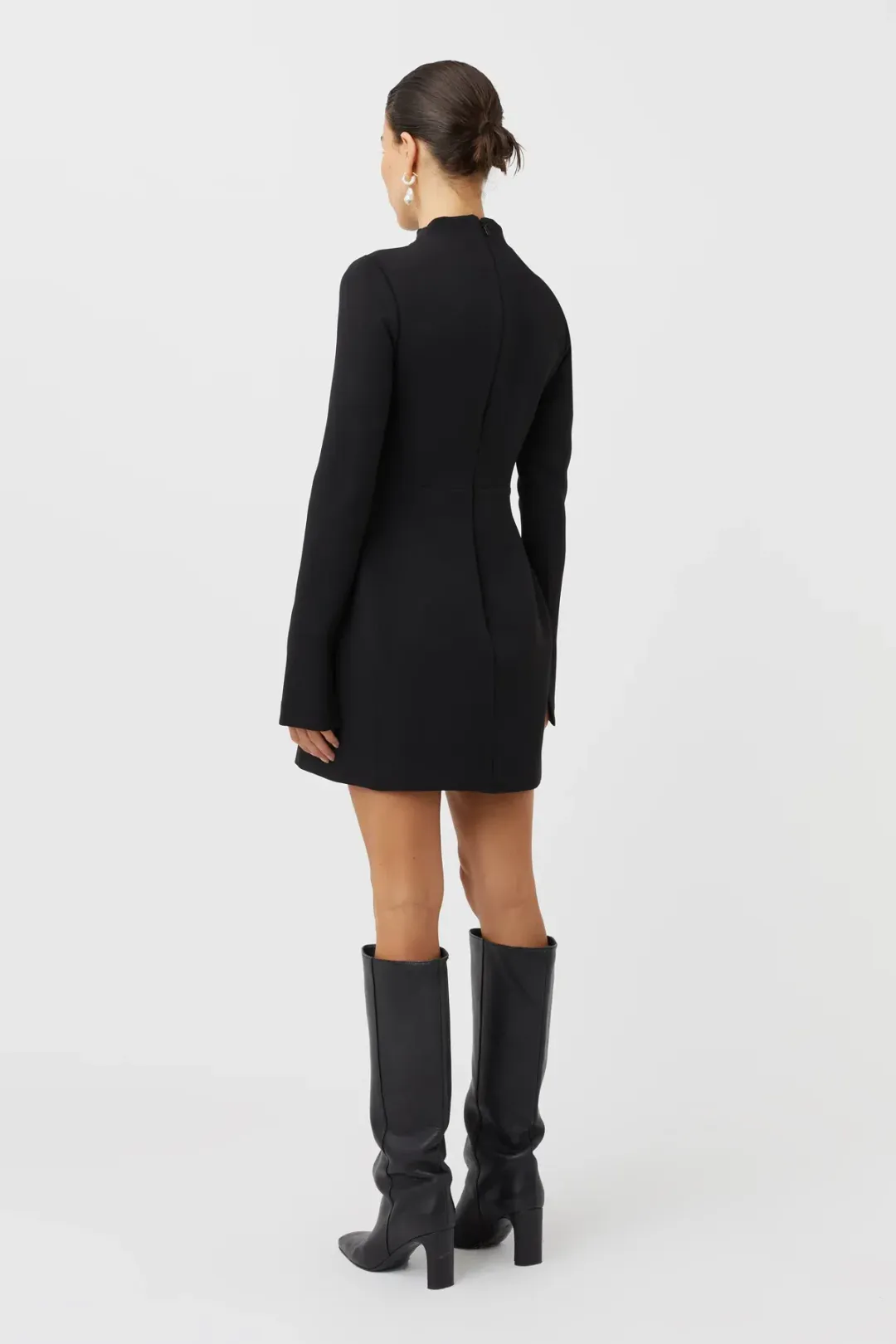 Camilla and Marc Gordon Mini Dress Black Size 6 for rent on The Volte - main image