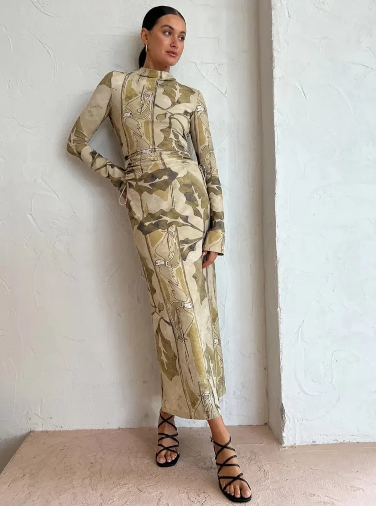 Camilla and Marc Khya Printed Midi Dress Size 8 - Image 1
