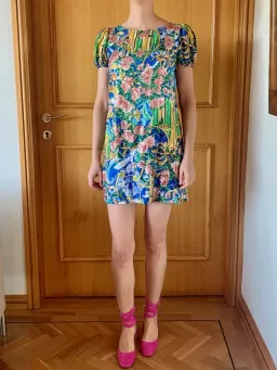 Dolce and Gabbana Printed Silk Dress with Embroidered Applique Floral Size 44 / AU 12 for rent on The Volte - image 3