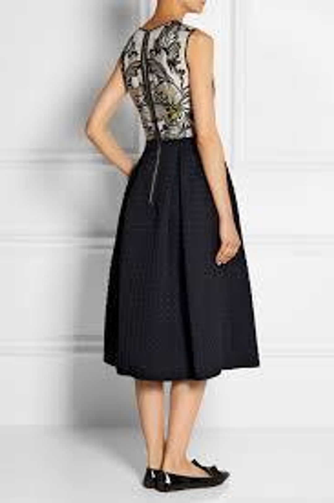 Erdem Shirlette Embroidered Organza And Matelassé Dress Size 12 for rent on The Volte - main image