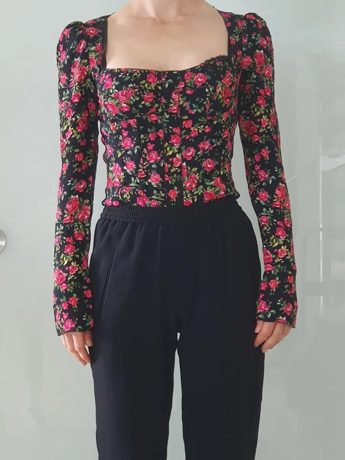 Dolce and Gabbana Long Sleeve Bustier Top Floral Size 6 - Image 3