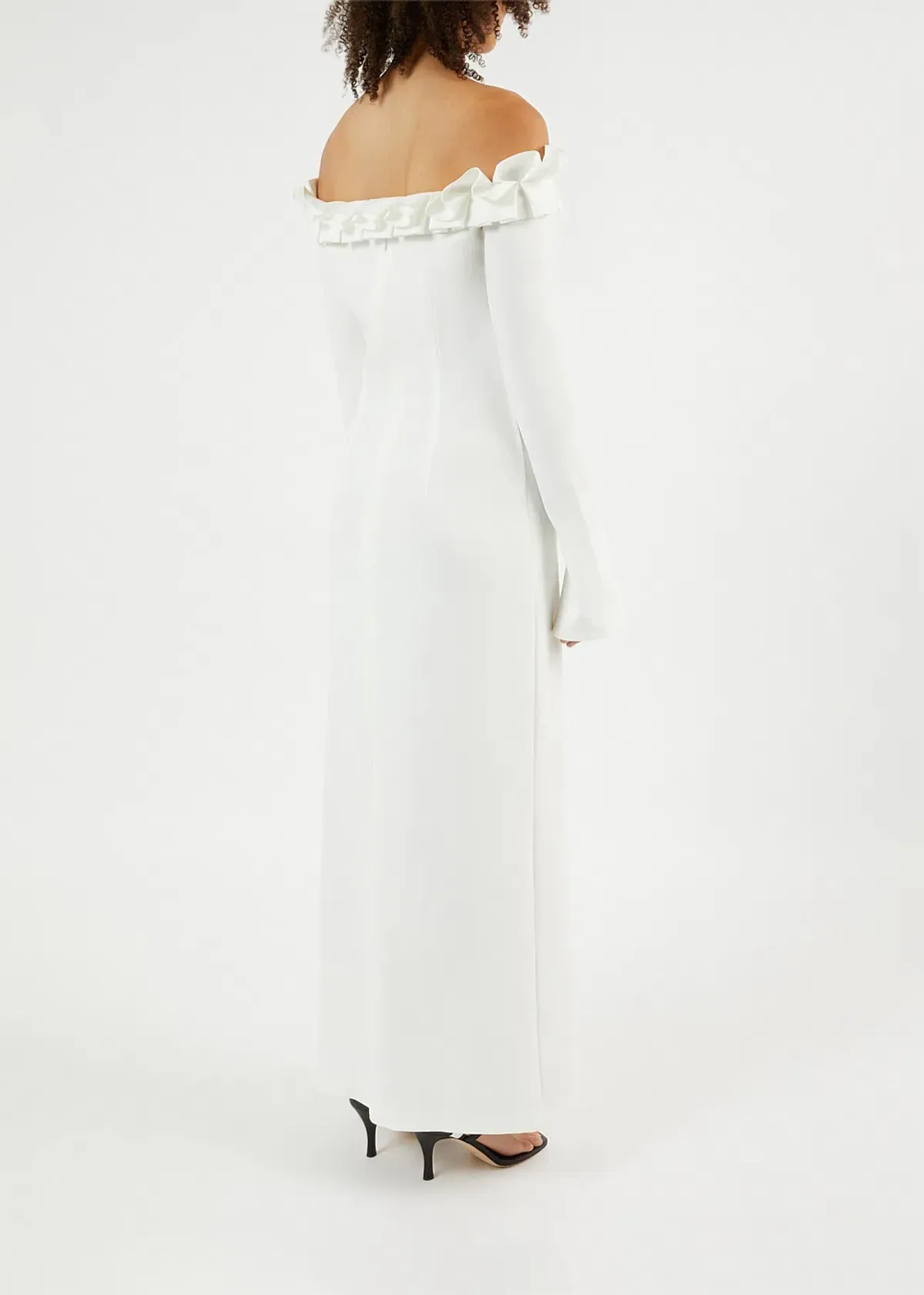 Aaizel Ruffle Off Shoulder Maxi Dress White Size 10 - Image 3