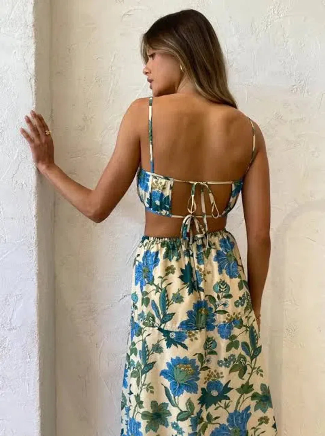 Sir The Label Celia Cropped Top and Midi Skirt Set in Marguerite Floral Print Size 2 / AU 10 for rent on The Volte - main image