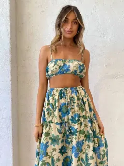 Sir The Label Celia Cropped Top and Midi Skirt Set in Marguerite Floral Print Size 2 / AU 10 for rent on The Volte - image 2
