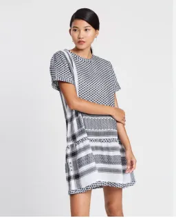 Cecilie Copenhagen V Neck Short Dress Print Size 10 for rent on The Volte - image 2