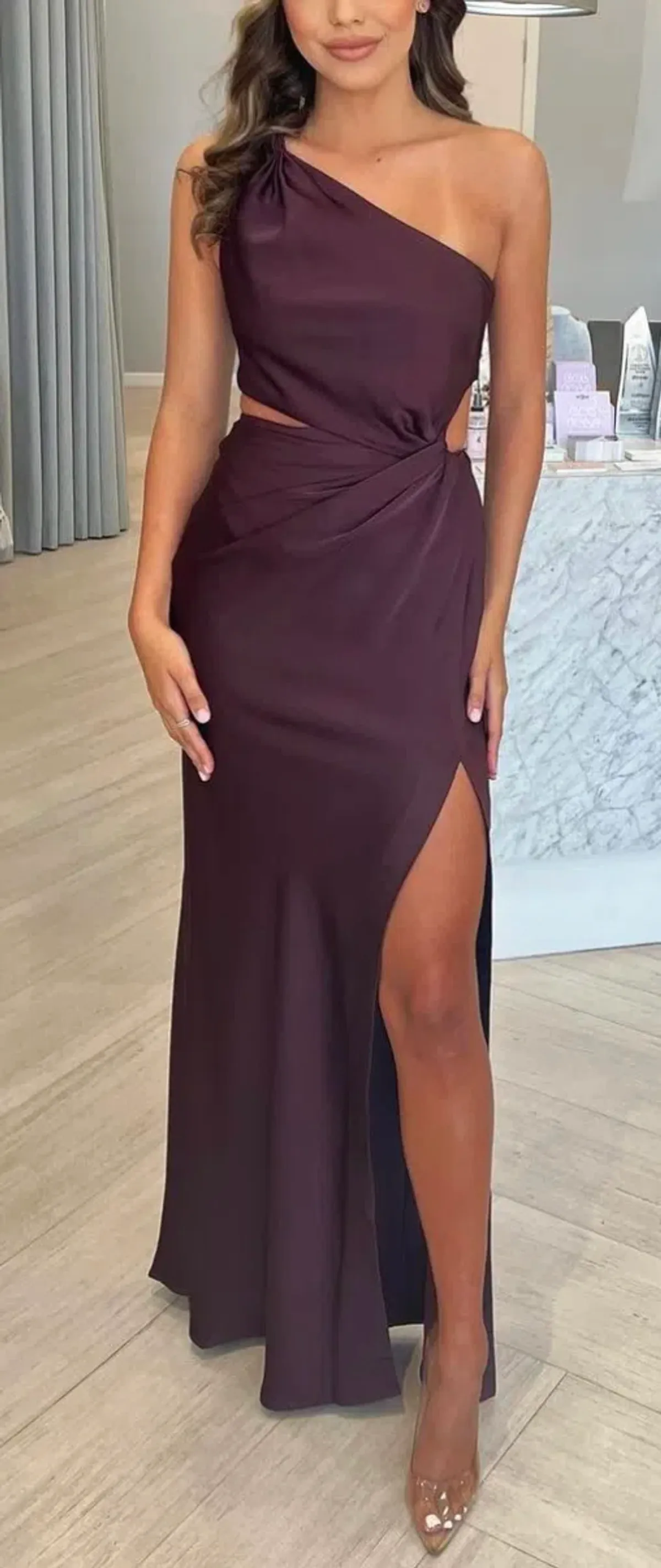 MISHA Kristin Satin Gown Size 6 - Image 1