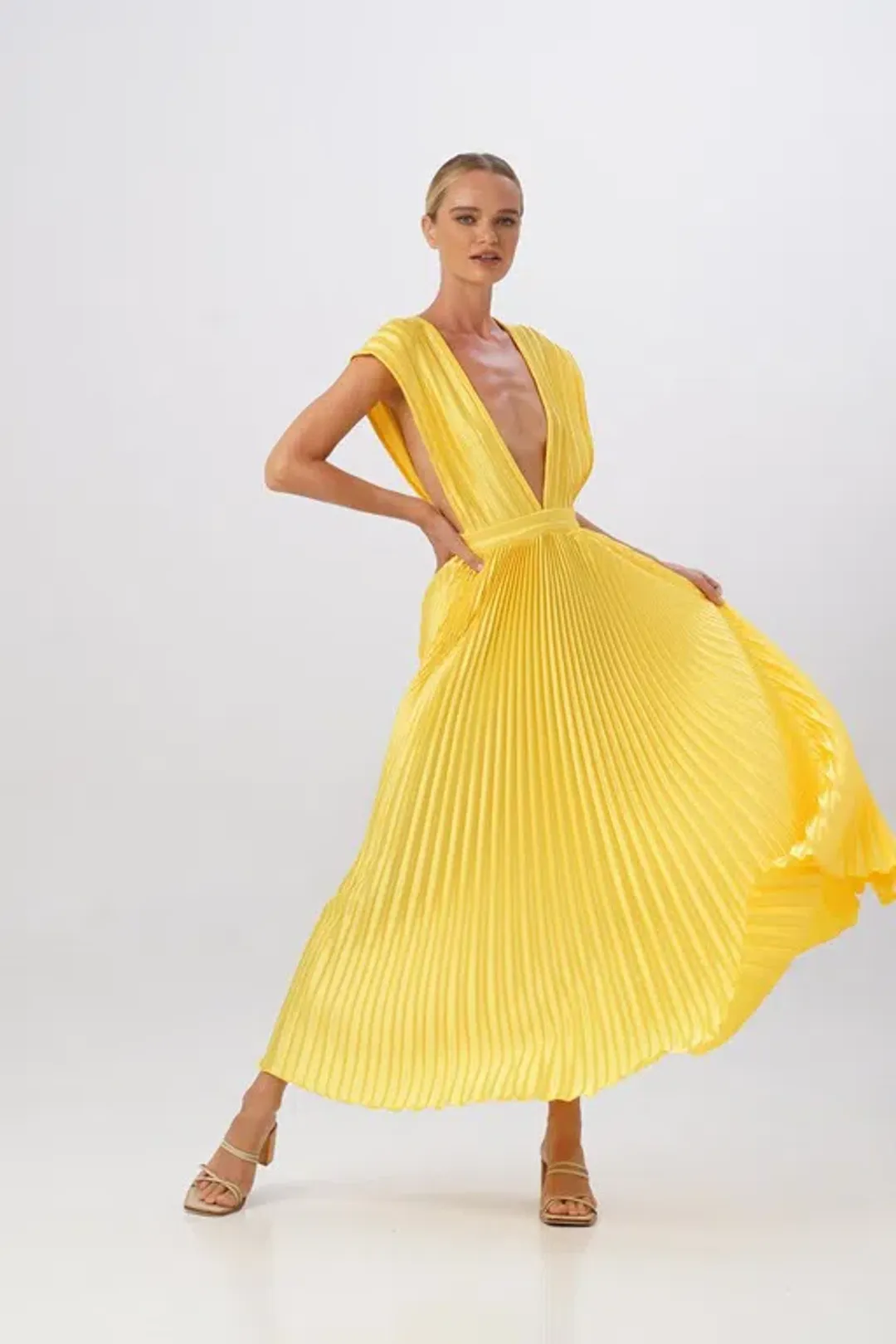 L'Idee Gala Gown Canary Size XL/Au 14 for rent on The Volte - main image