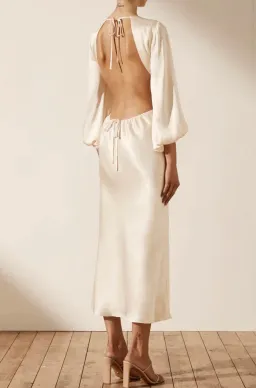 Shona Joy La Lune Open Back Balloon Sleeve Midi Dress Cream Size 6 for rent on The Volte - image 4