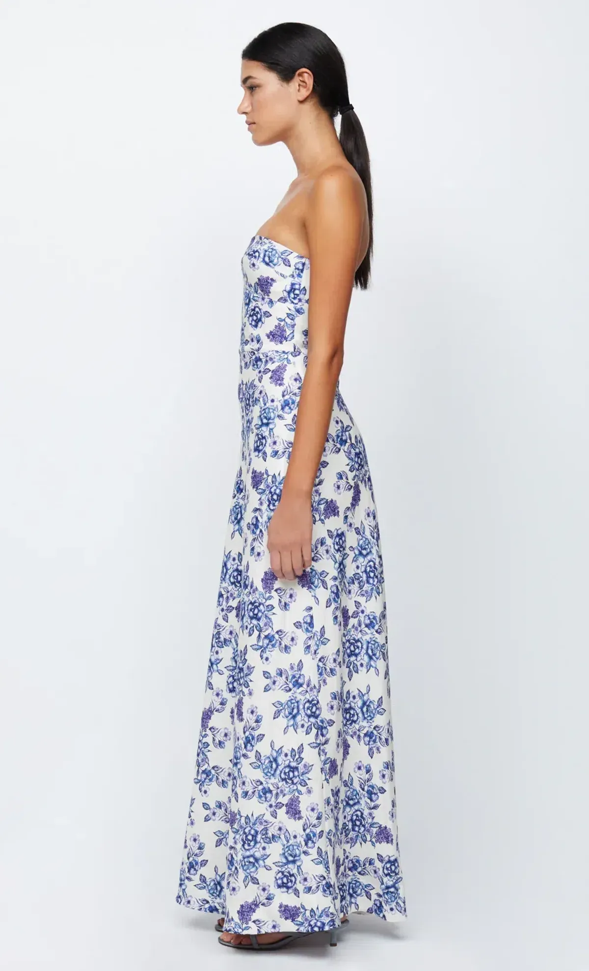 Bec & Bridge Audette Floral White Blue Strapless Linen Maxi Dress Floral Size XS/ AU 6 - Image 3