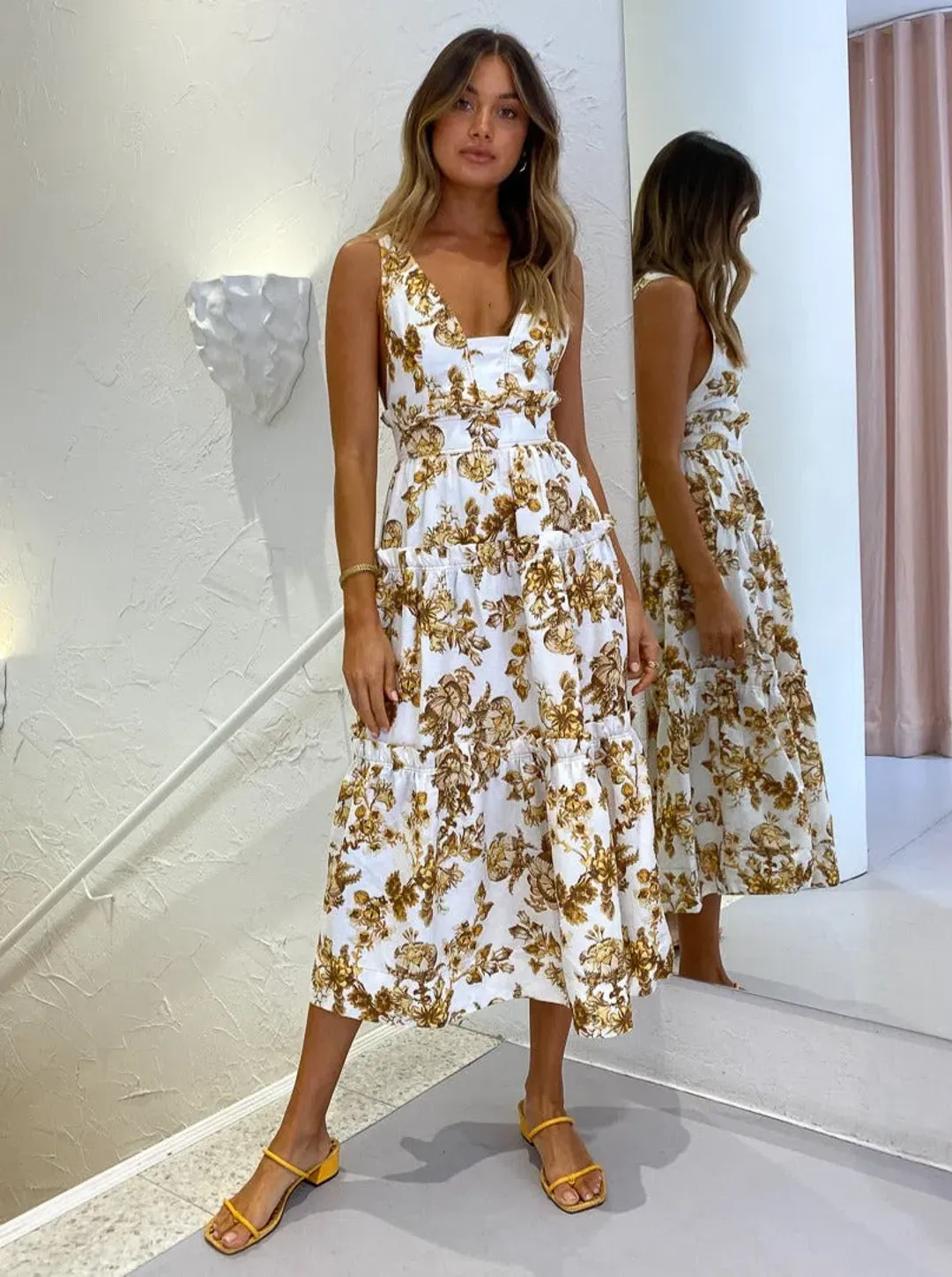 Shona Joy Bella Plunged Tiered Midi Dress Floral Size 10 for rent on The Volte - main image