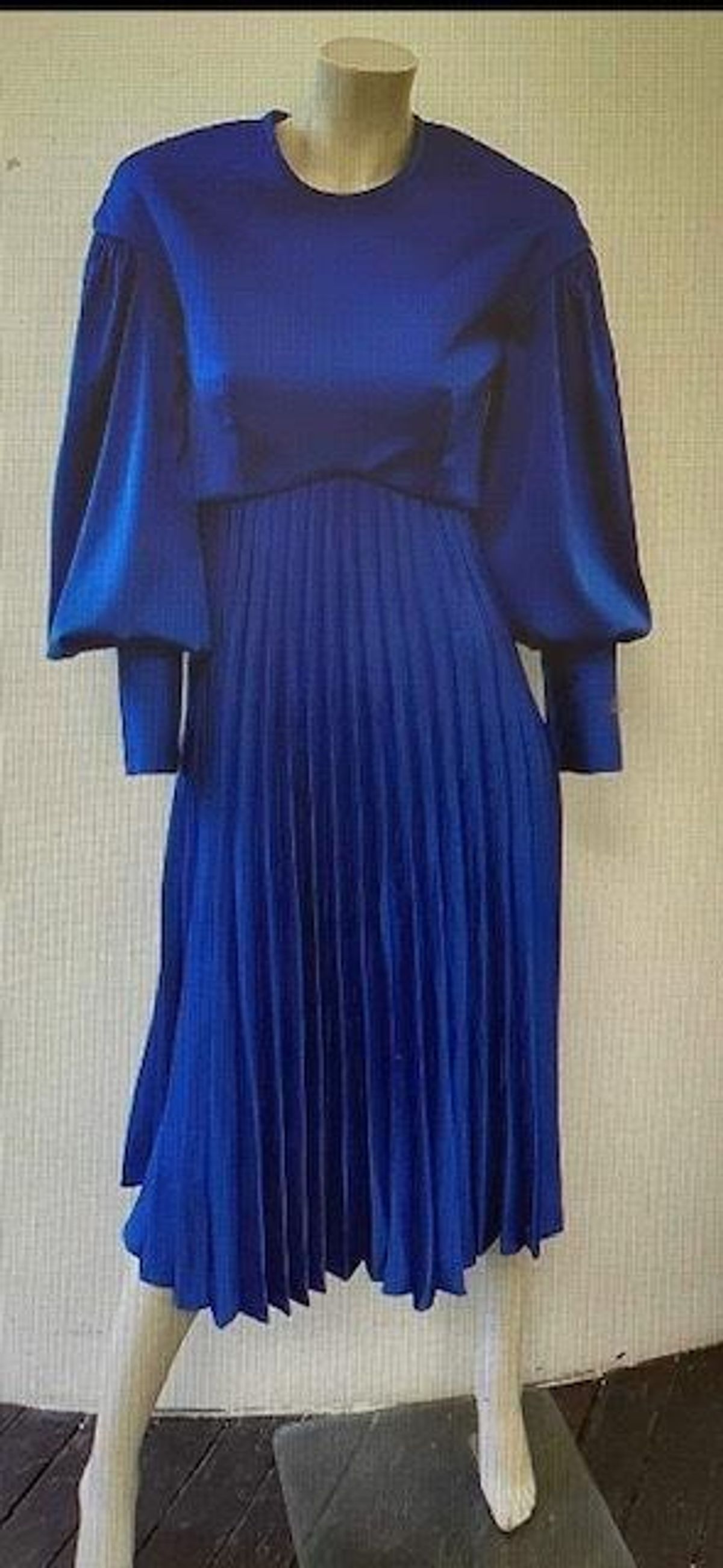 Nicola Finnetti Evelyn Midi Blue Dress Size 8 - Image 3