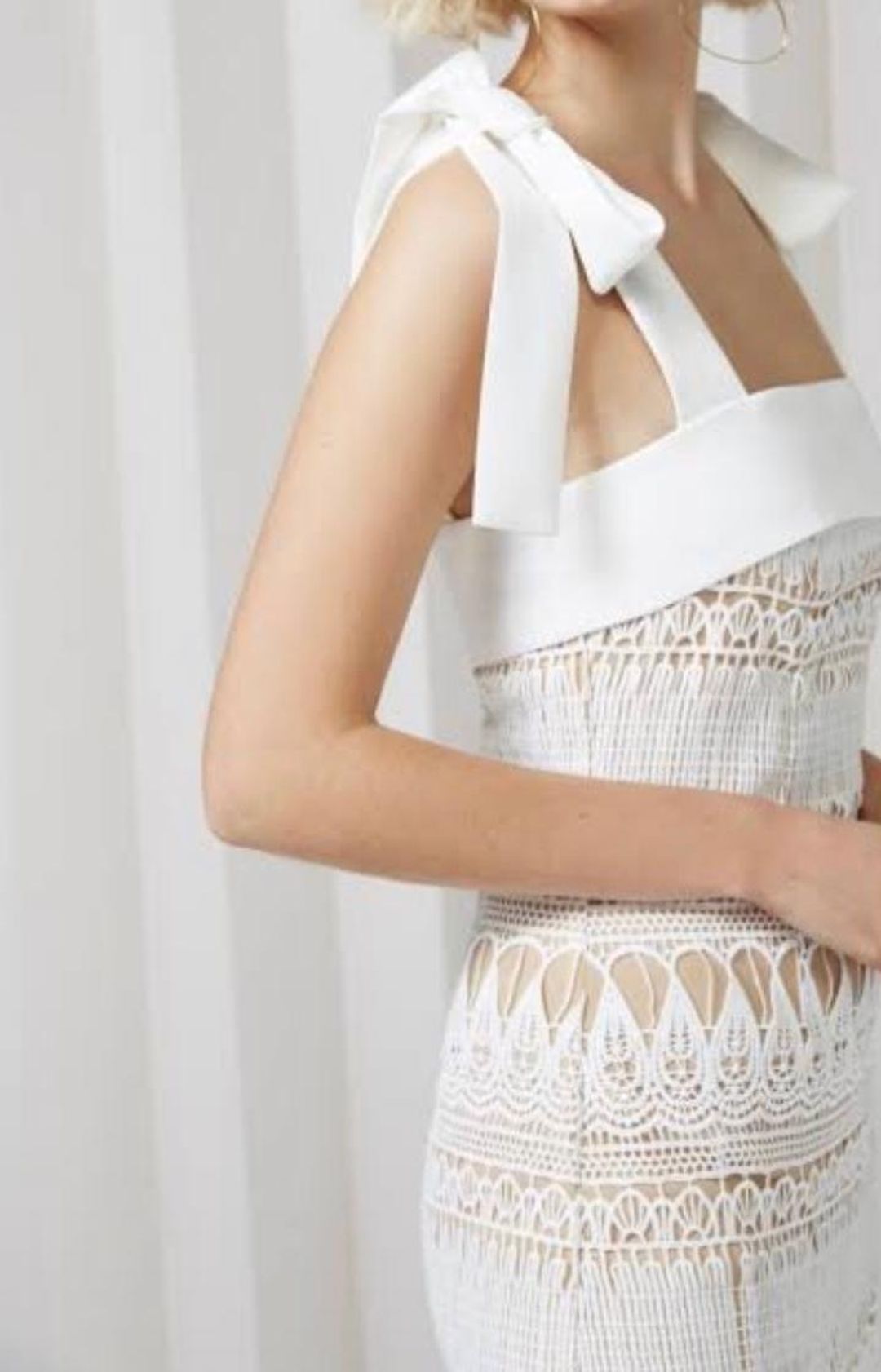 Keepsake The Label Walk On By Dress Cream Size 8 for rent on The Volte - main image