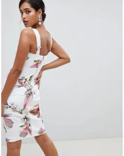 Ted Baker Strappy Bodycon Dress in Harmony Floral Print Size 1 / AU 10 for rent on The Volte - image 3