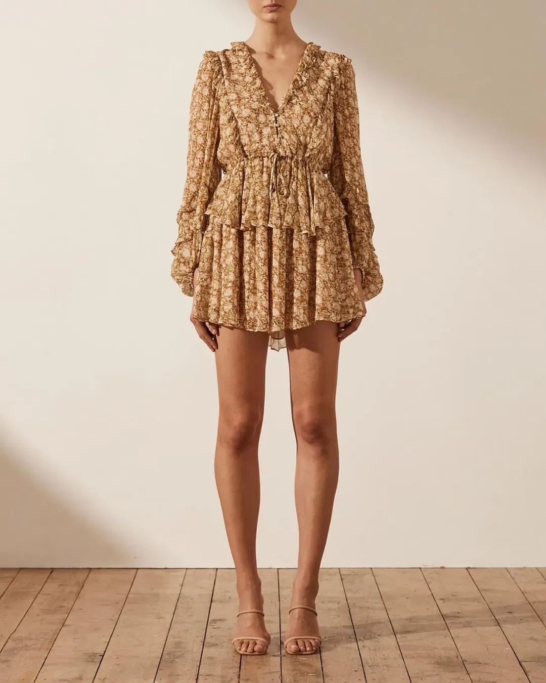 Shona Joy Julia Balloon Sleeve Drawstring Mini Dress Print Size 8 for rent on The Volte - main image