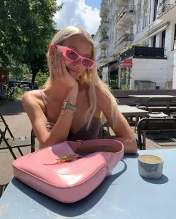 GUCCI Jackie 1961 Mini Bag Light Pink Leather for rent on The Volte - image 5