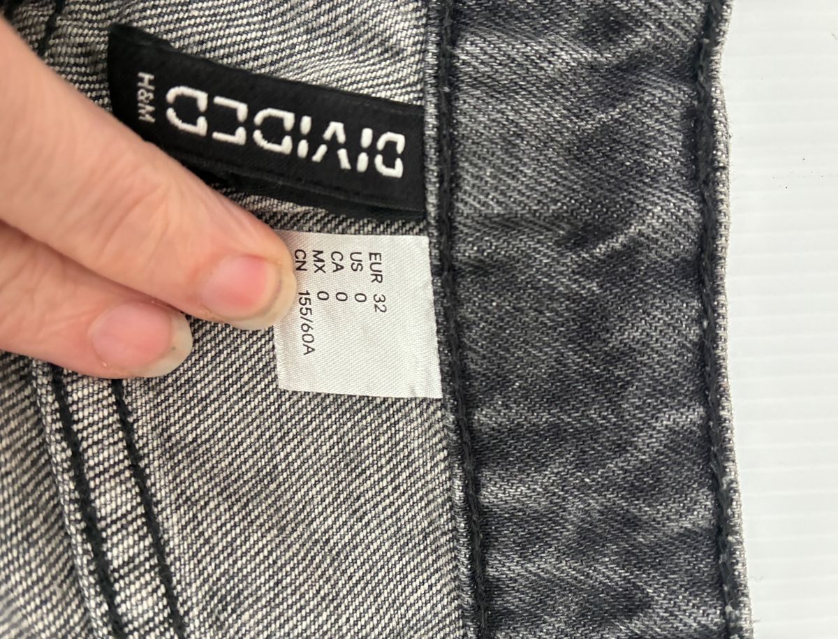 Divided by H&M Women's Grey Cargo Pants Size 0 - Image 3