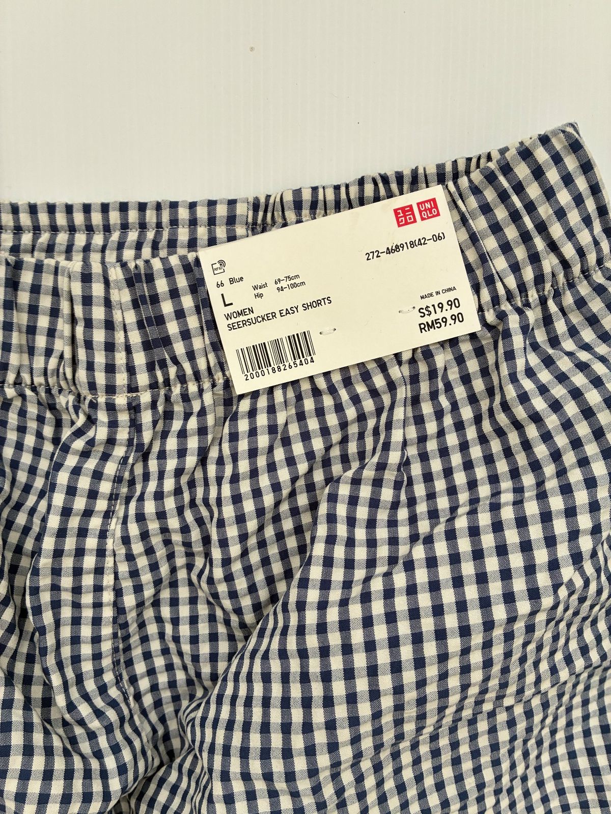 Uniqlo Women's Blue Seersucker Shorts Size L - Image 2