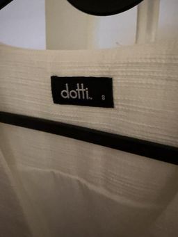 Dotti Women's Sleeveless Longline Vest Size 8 Cream for rent on The Volte - image 2