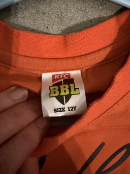 KFC BBL Perth Scorchers Kids T-Shirt Size 12Y Orange for rent on The Volte - image 2