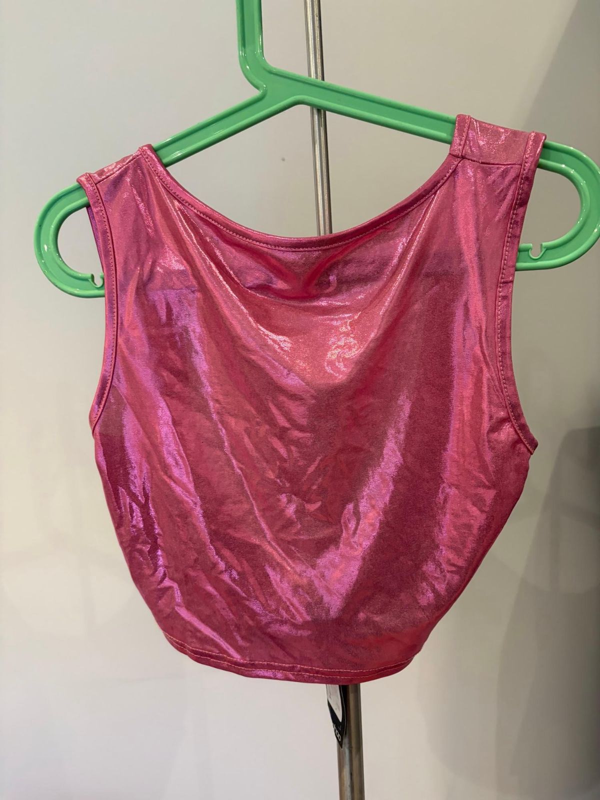 Boohoo Metallic Racer Crop Top Hot Pink Size 6 - Image 1