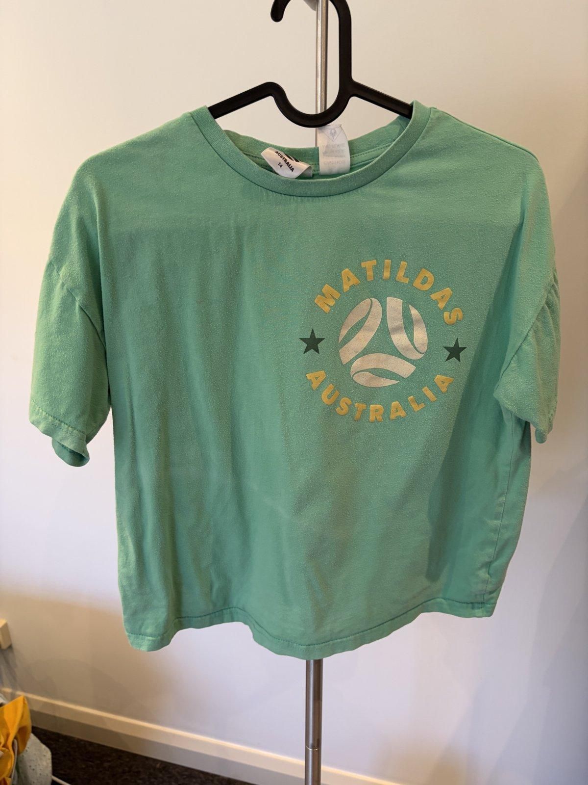Women's Matildas Australia Football Graphic T-Shirt Size 14 Green - Image 2